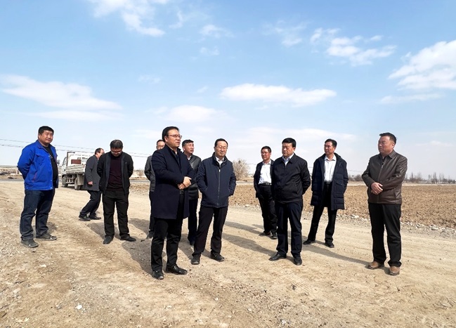 振興種業(yè)在行動(dòng),敦煌種業(yè)牽手奧凱種機(jī)、大禹節(jié)水現(xiàn)場(chǎng)對(duì)接推進(jìn)千畝智慧種業(yè)示范園區(qū)建設(shè)項(xiàng)目