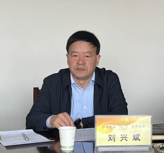 開局就是決戰(zhàn) 起步就要沖刺 以“三鐵”要求 和“三精”管理 推動(dòng)公司經(jīng)營發(fā)展再上新臺階