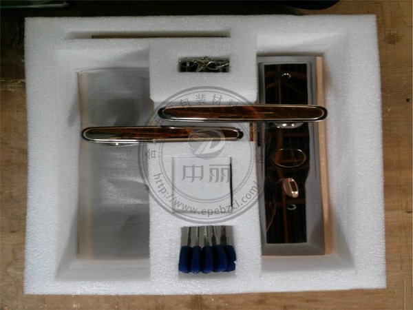 �T�i���b����