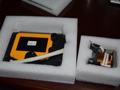 ����Ӄx�����а��b����������Ӄx�����в���